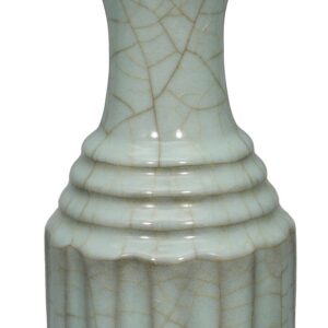 Guan Ware Celadon-Glazed Vase with Bow-String Patterns and Foliate Rim